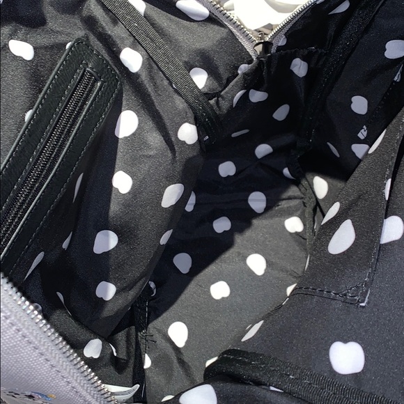 101 Dalmatians Loungefly Backpack - Picture 8 of 10